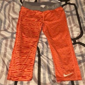 Girls Orange Nike Pro leggings size medium